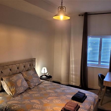 Appartement Charm City Center Apt 140M2 & Free Parking à Braga Extérieur photo