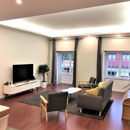 Appartement Charm City Center Apt 140M2 & Free Parking à Braga Extérieur photo