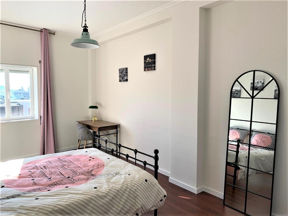 Appartement Charm City Center Apt 140M2 & Free Parking à Braga Extérieur photo