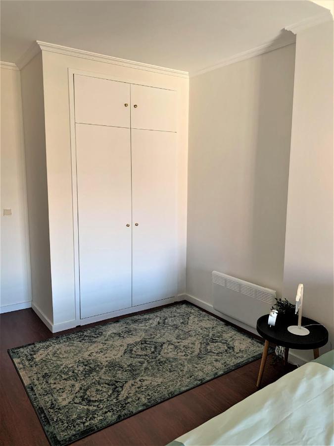 Appartement Charm City Center Apt 140M2 & Free Parking à Braga Extérieur photo