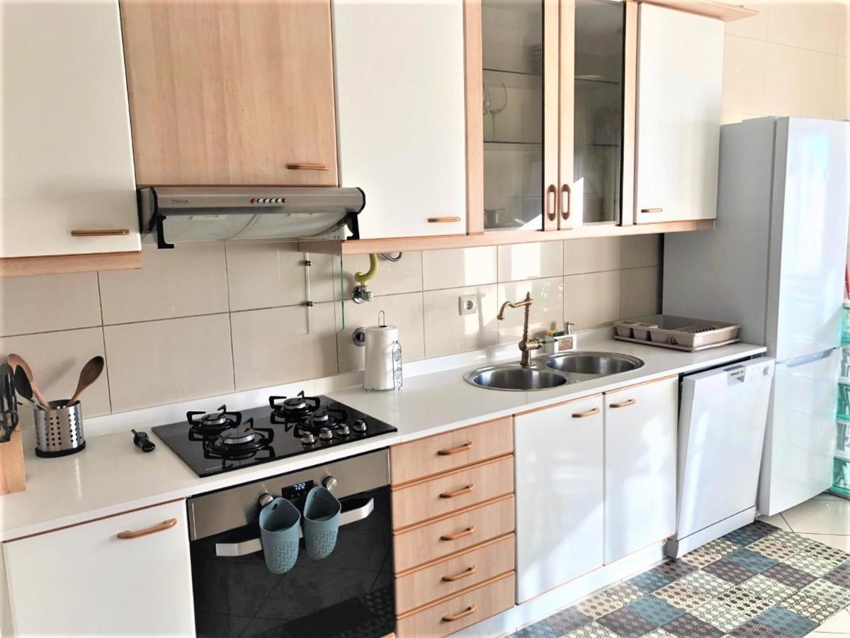 Appartement Charm City Center Apt 140M2 & Free Parking à Braga Extérieur photo